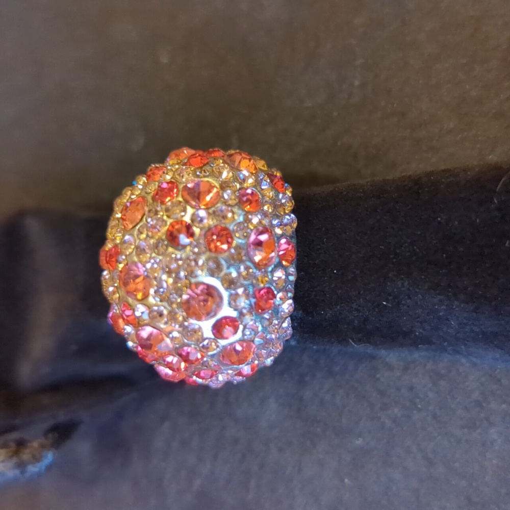 Crystal Ring - Picture 2 of 8